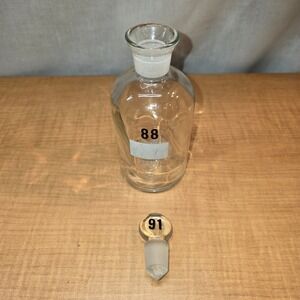 Vintage‎ Wheaton Glass Vitro Bottle with Stopper ~6"